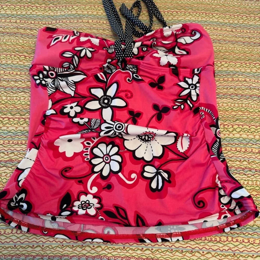 24 & Ocean Pink Floral Swim Suit Top Size XL